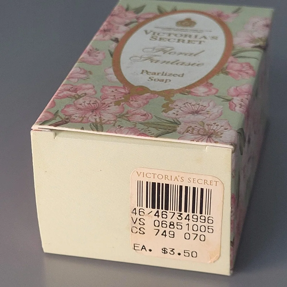 Victoria's Secret Floral Fantasie Pearlized Soap 3.5 Oz Discontinued New In Box